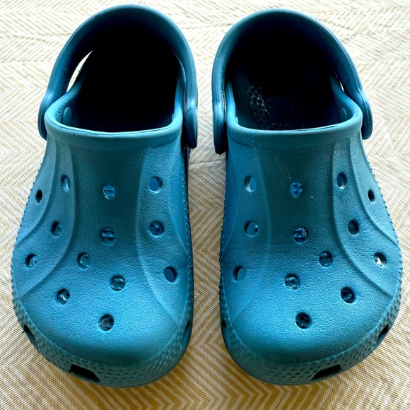 Crocs size 9c - Picture 4 of 6